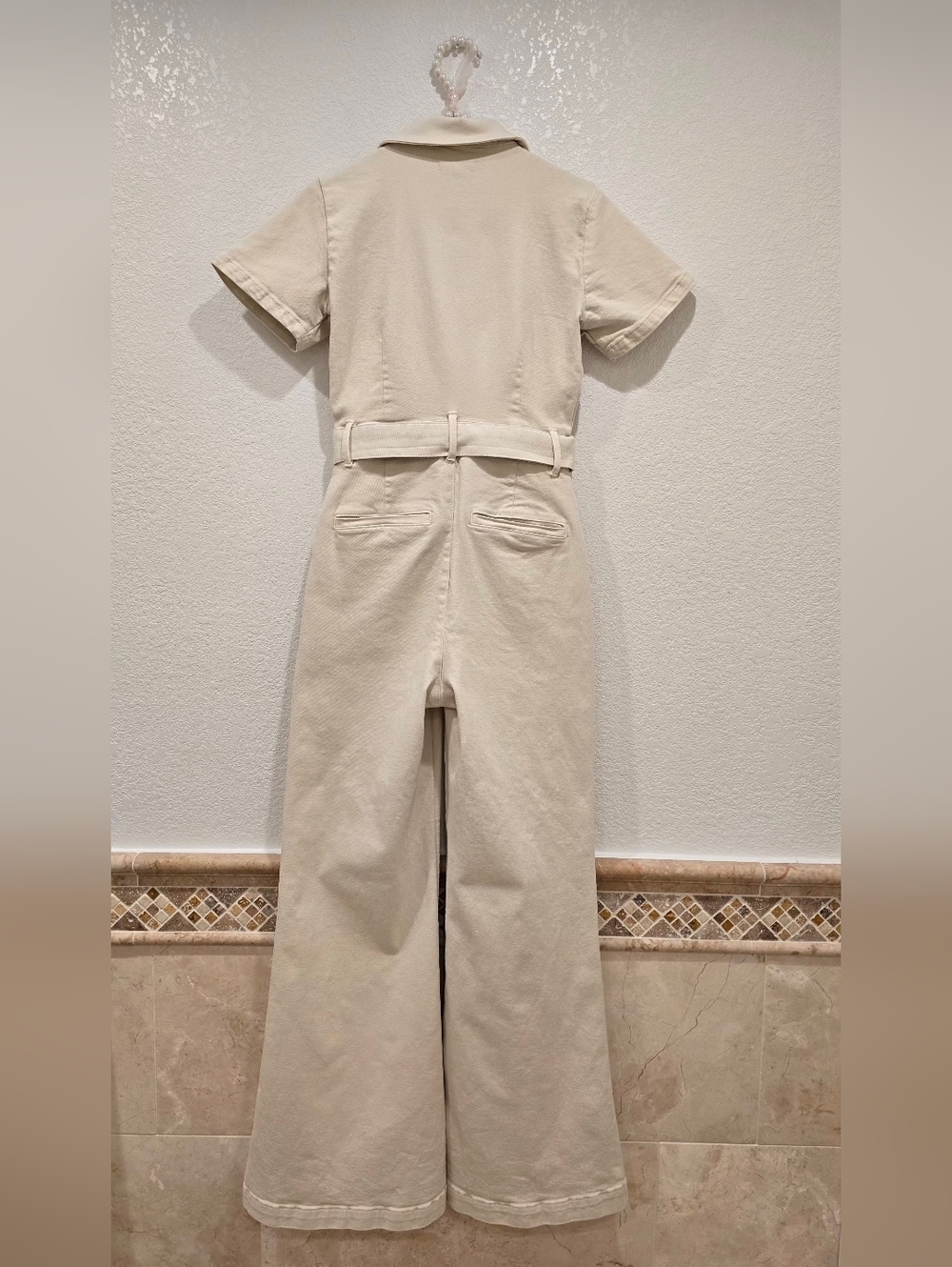 Good American Day and Night Belted Jumpsuit Size 1=S In Bone001 - Picture 5 of 12